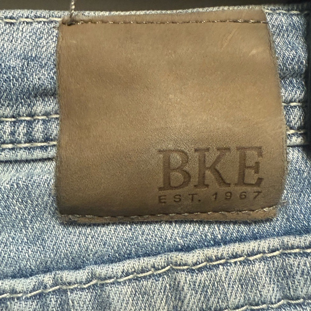BKE Slim Fit Light Blue Jeans - Picture 7 of 12